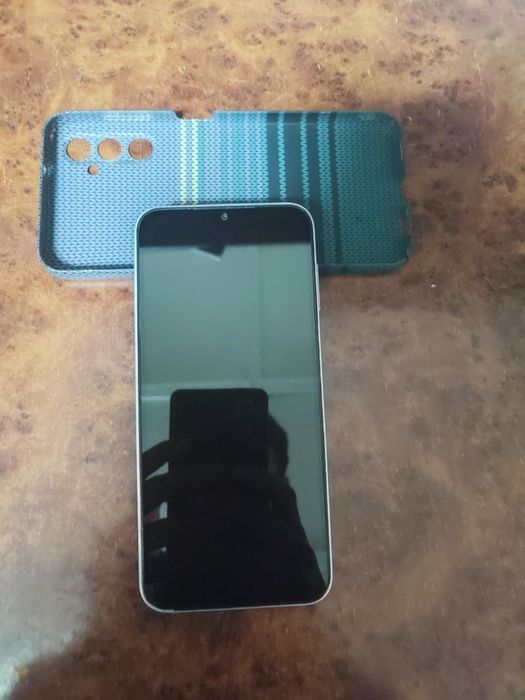 samsung A14  holati idial