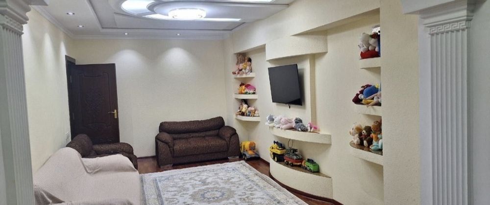 Продаётся на Карасу-1 3ком