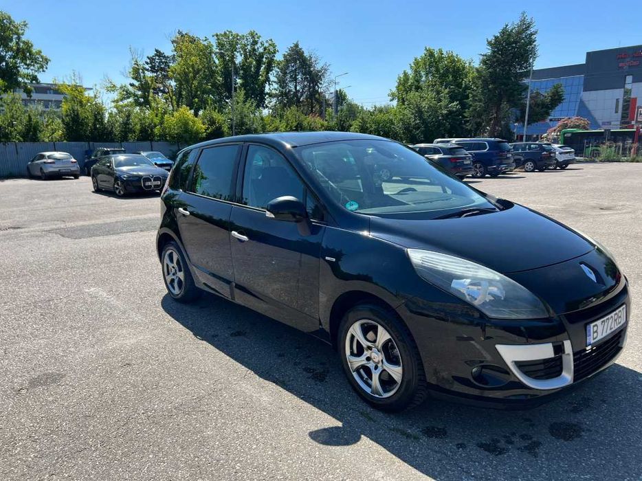 RENAULT Grand Scenic 0 — imagine 2