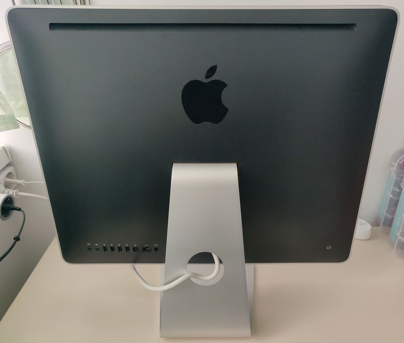 iMac Early 2009 20” Intel E8135 2.66GHz 8Gb 320Gb