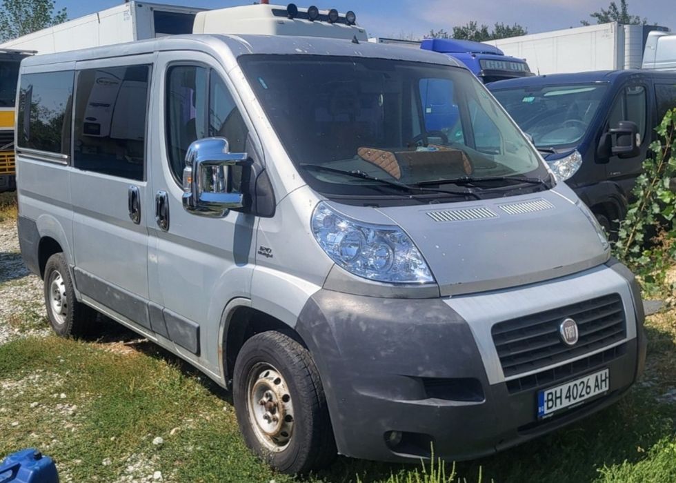 Fiat ducato 2011 autoturism microbuz 9 (8+1) locuri cu cat B (jumper b
