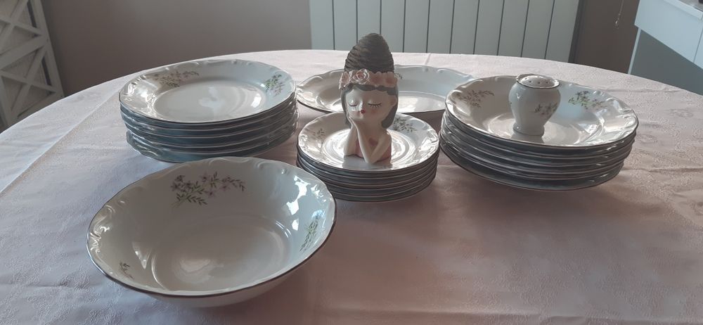Порцеланов сервиз на Изида на добра цена !