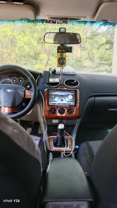Ford focus 2005 год 1.6 механика