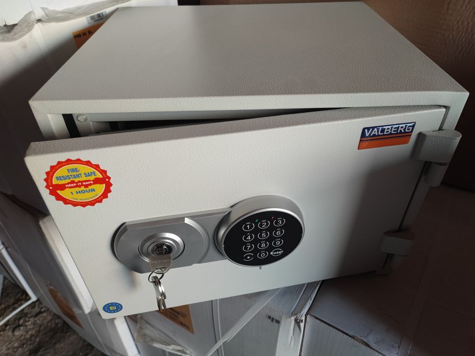 Сейф - каса (огнеупорен) / Доставка до адрес