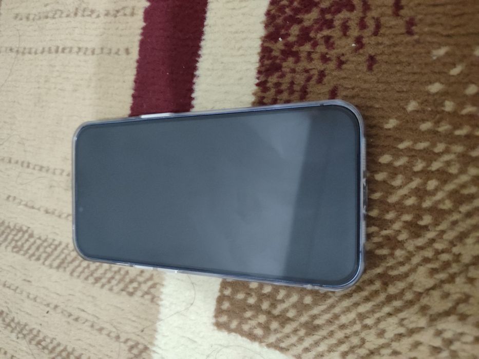 Zapchaska iPhone 13 pro sotiladi