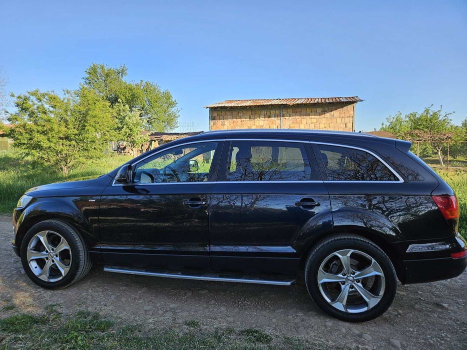 Ауди Q7 3.0 TDI 239HP S-Line