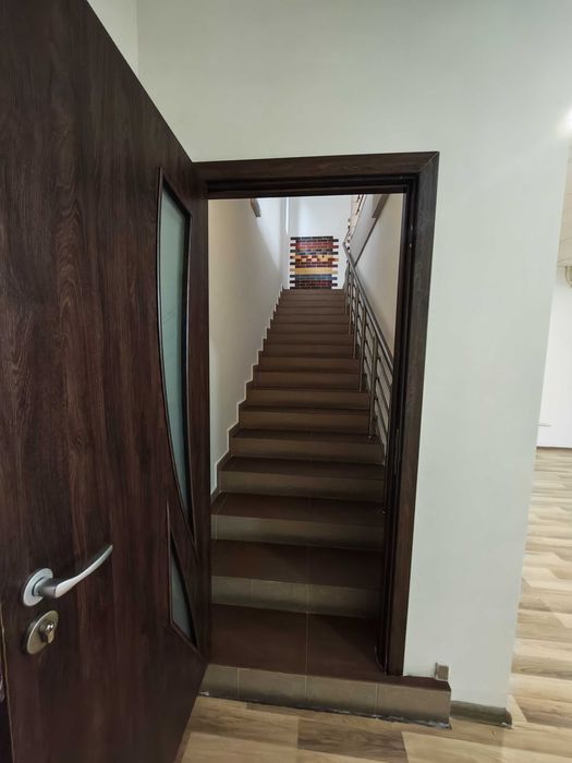 Дава се под наем Магазин в Перник, Изток - 120 кв.м за 600 € - Снимка #6