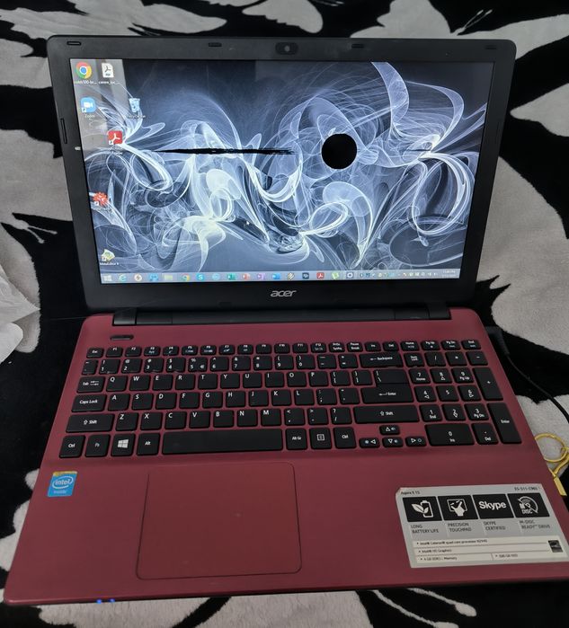 Laptop Acer Aspire E 15 Red