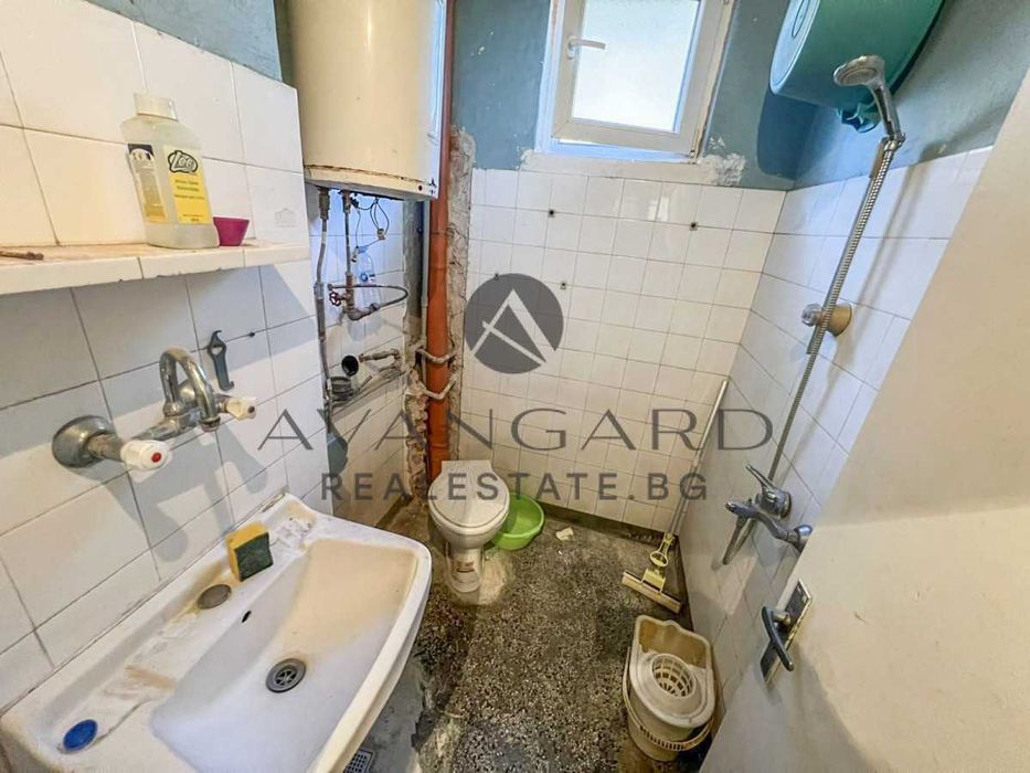 Продава се Тристаен апартамент в Пловдив, Център - 98 кв.м за 1666 €/кв.м - Снимка #7