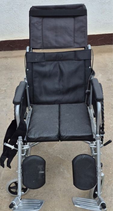 Инвалидная коляска