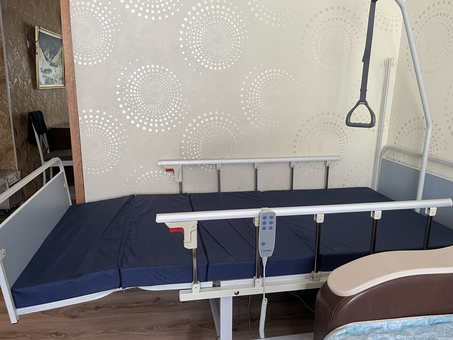 продам медицинскую кровать
