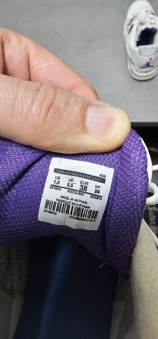 Adidasi Jordan nr38