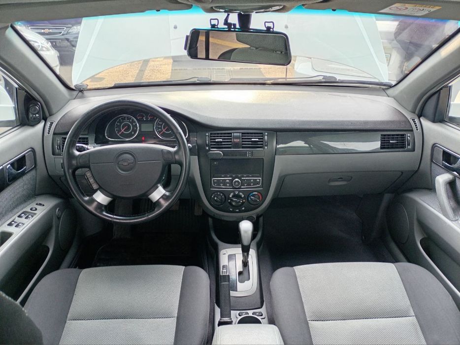 Jentra 2020-yil avtomat full gaz bor