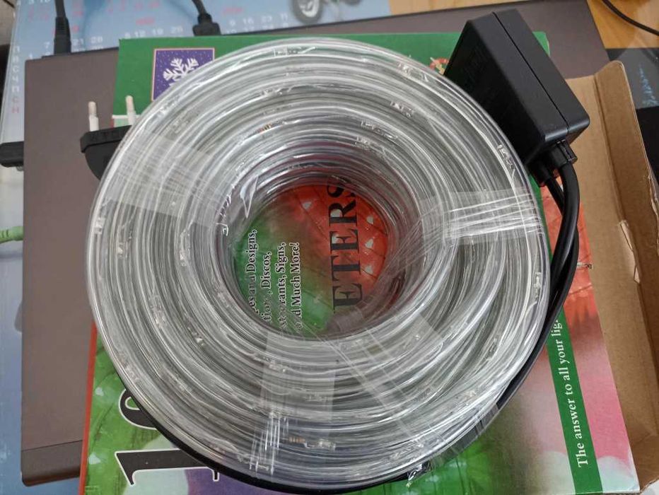Коледен светещ маркуч 10/20 метра LED многоцветен на 220V
