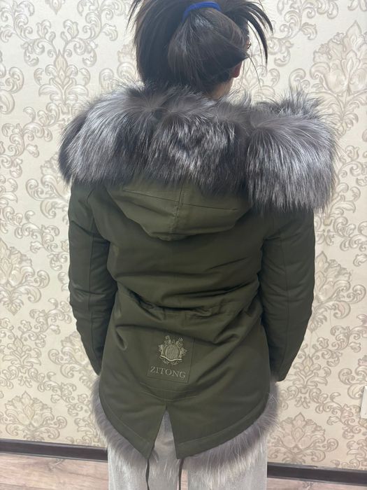 Продам куртку парка!