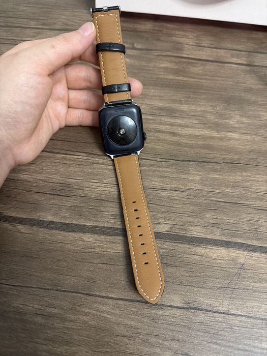 Apple watch se 24
