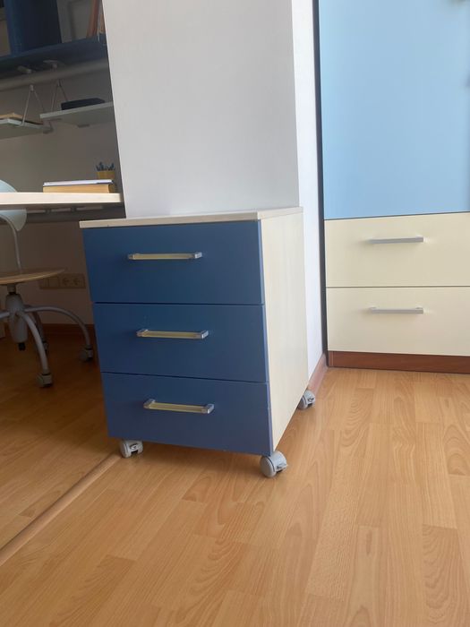 Тумбочки для детской комнаты