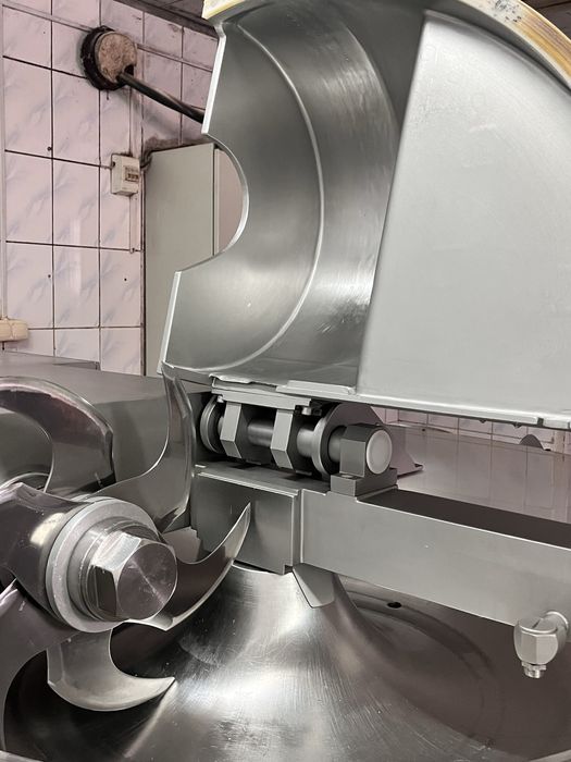 Продам Куттер KN-125 рабочий