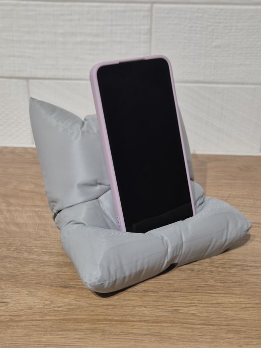 Стойка за телефон, уникален подарък/аксесоар