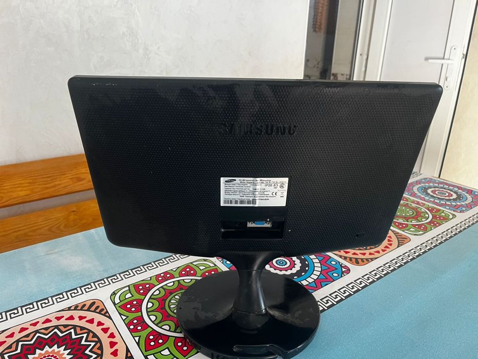 Продам маниторы