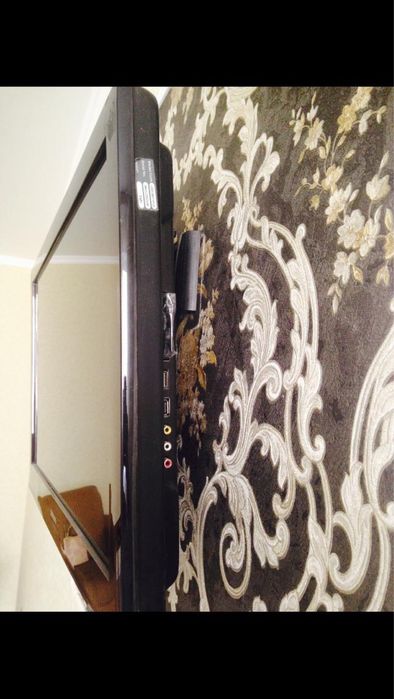 Телевизор самсунг 82 d