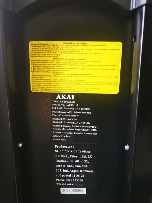 Boxă Akai cu microfon