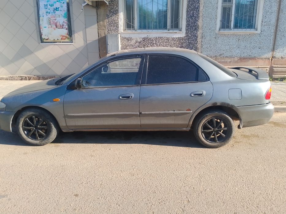 Мазда 323 сатылады