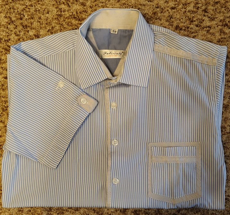 Новые школьные рубашки для мальчика