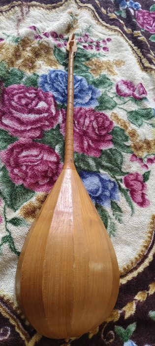 Домбыра б/у продам