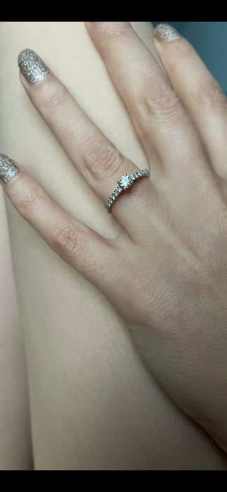 Кольцо с бриллиантами