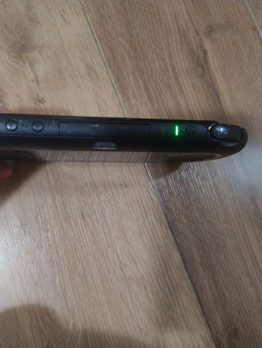 Продавам  PSvita