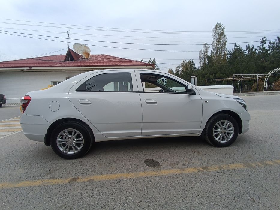 Chevrolet Cobalt 2023 — 3