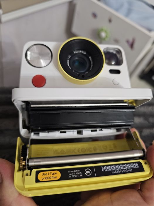 Моментален фотоапарат Polaroid - Now Gen 3, Жълт