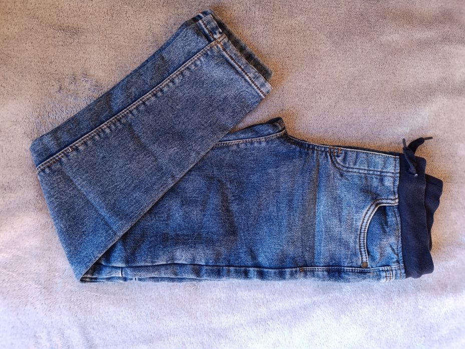 Детски дънки за момче размер 140