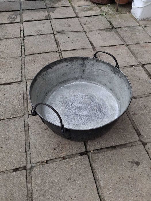 Тава за  лютеница