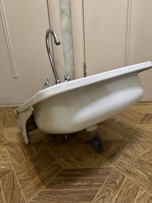 Продается буу раковина без сместителя
