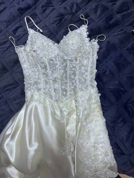 Продам платье на выпускной