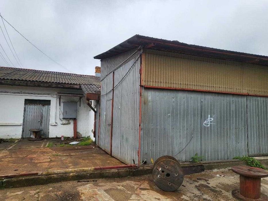 inchiriez / vand spatii comerciale/industriale - zona centrala Ploiesti