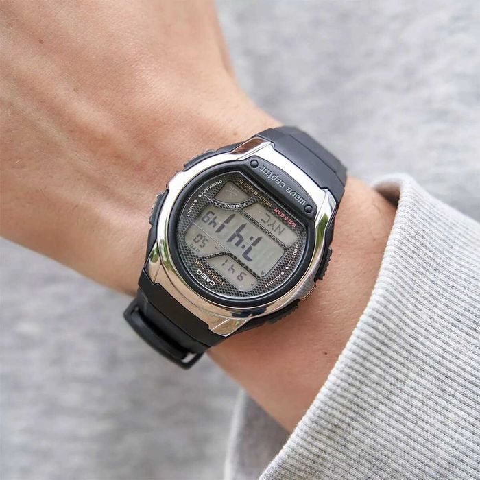 Нов мъжки часовник Casio WV-58R-1AEF