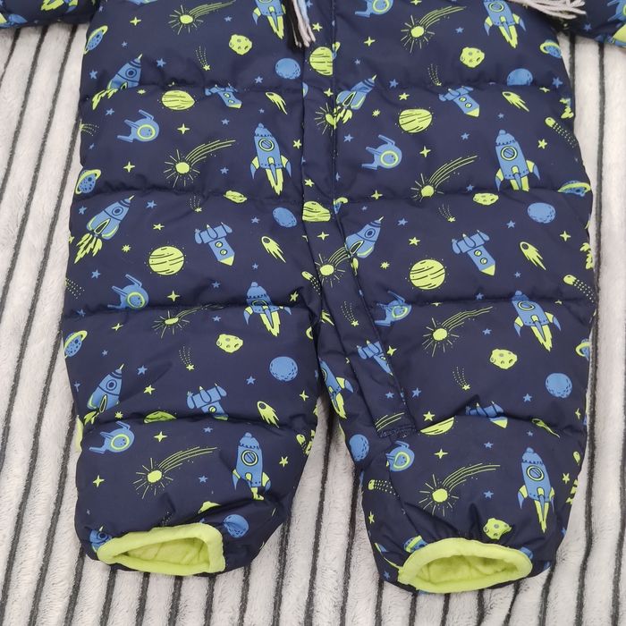 Продается комбинезон + подарок