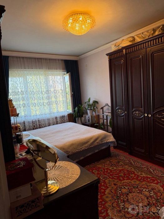Продается 4х комн.квартира на Себзаре