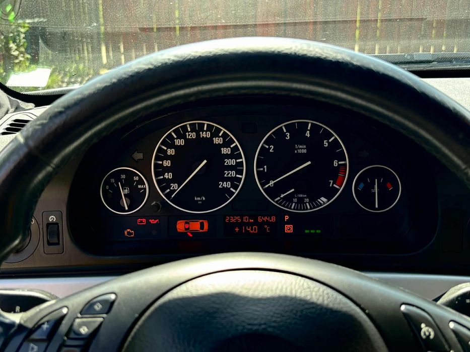 BMW 525i Touring – 2004 – Pachet M