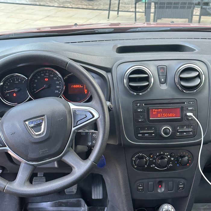 DACIA Sandero 2016 — imagine 5
