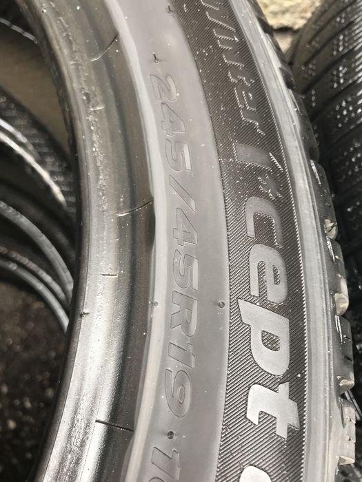 Зимни гуми 19 цола Hankook Winter I cept evo3 245/45/19 DOT1421