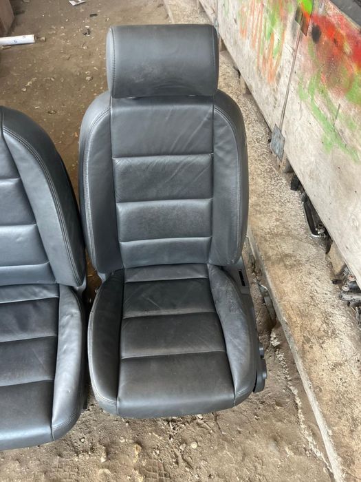 Електрически кожен салон Audi A6 4F C6 седалки Кожа Рекаро Н640