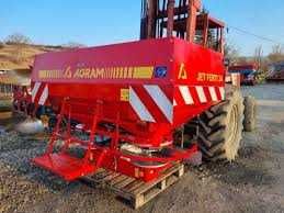 Mig Mea Distribuitor ingrasaminte azot Kuhn an 2022 Amazone Sulky