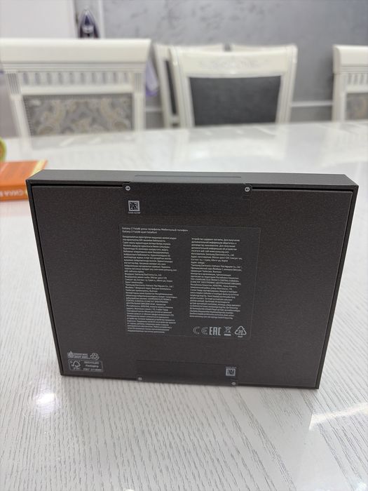 Samsung Galaxy Z Fold 8