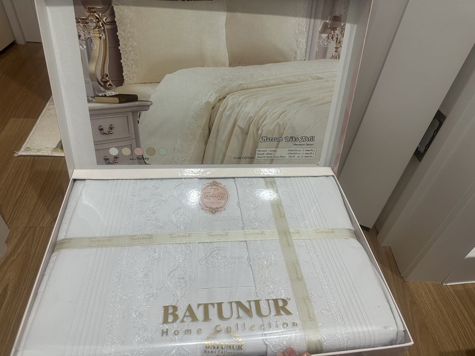 Турецкий брендовый постельный набор и скатерть