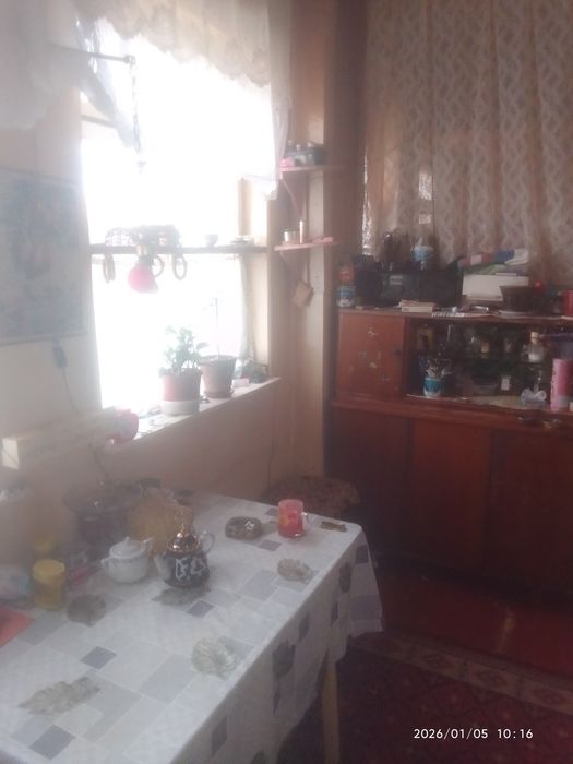 Здаю в аренду сваю трëхкомнатнаю.