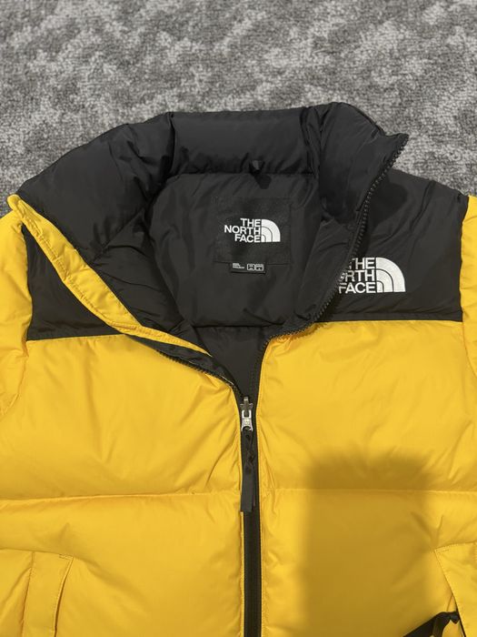The North Face Jacheta uptse 1996 marimea xs si S